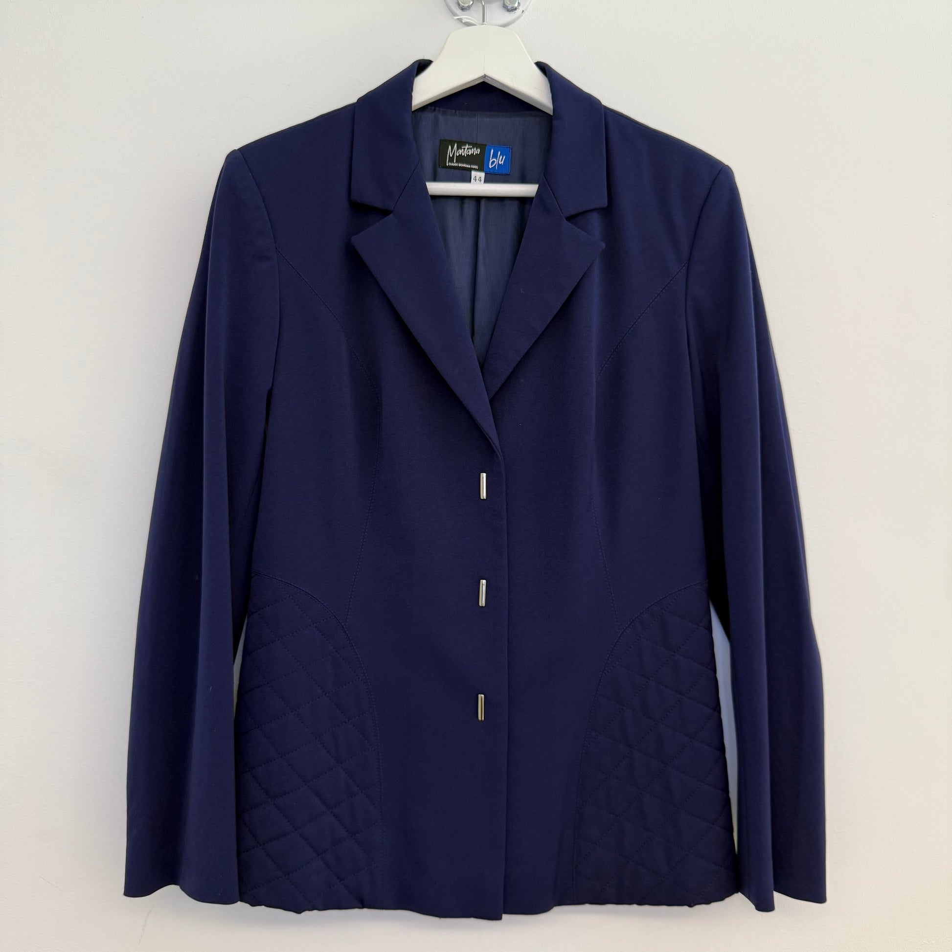 Montana Blu, colbert blue