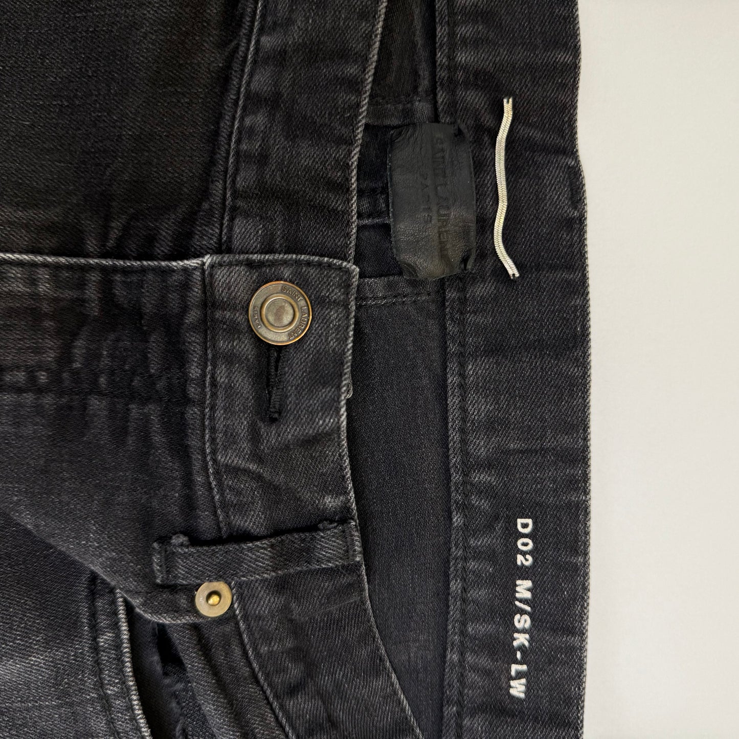 Saint Laurent by Hedi Slimane D02 Jeans