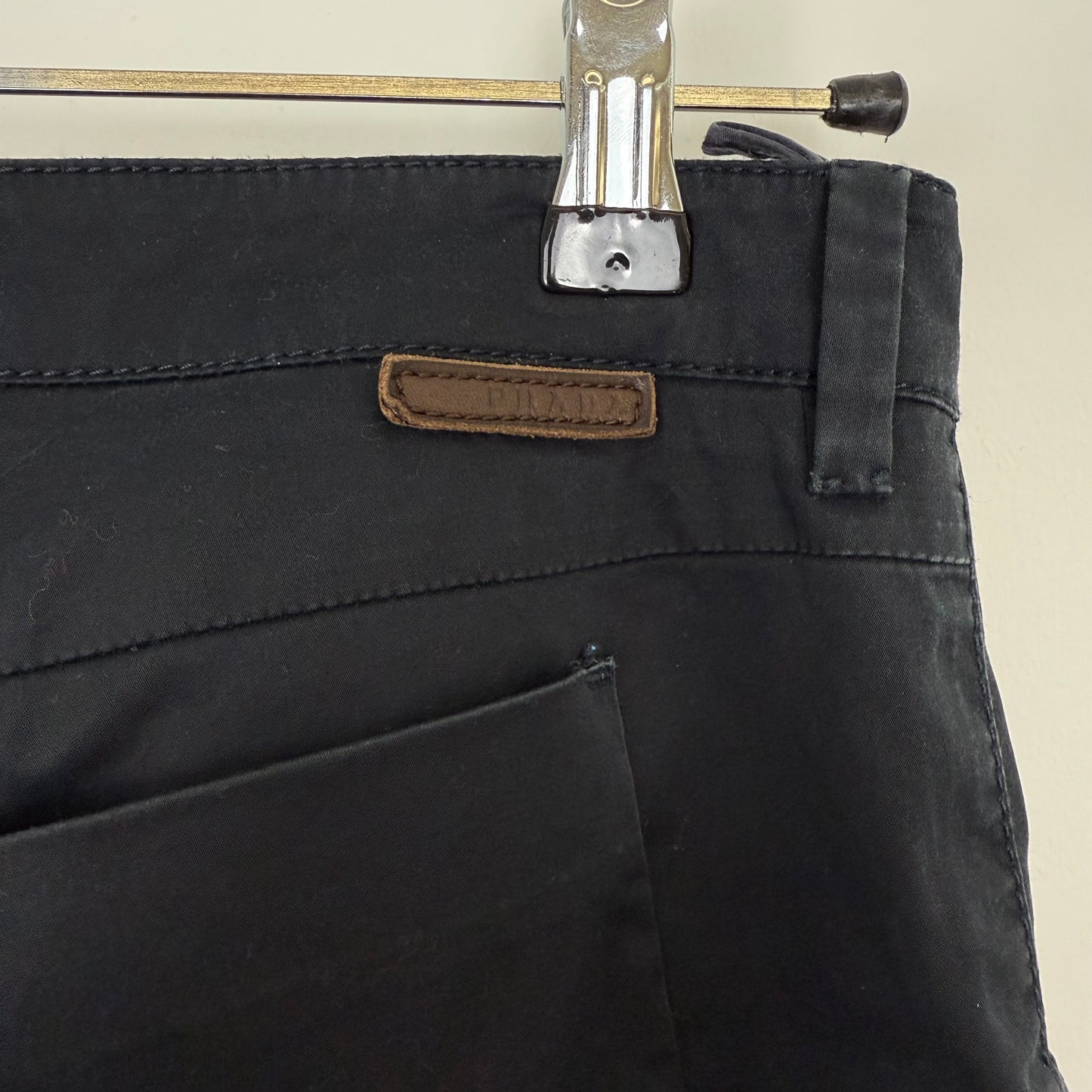 Prada black capri trousers