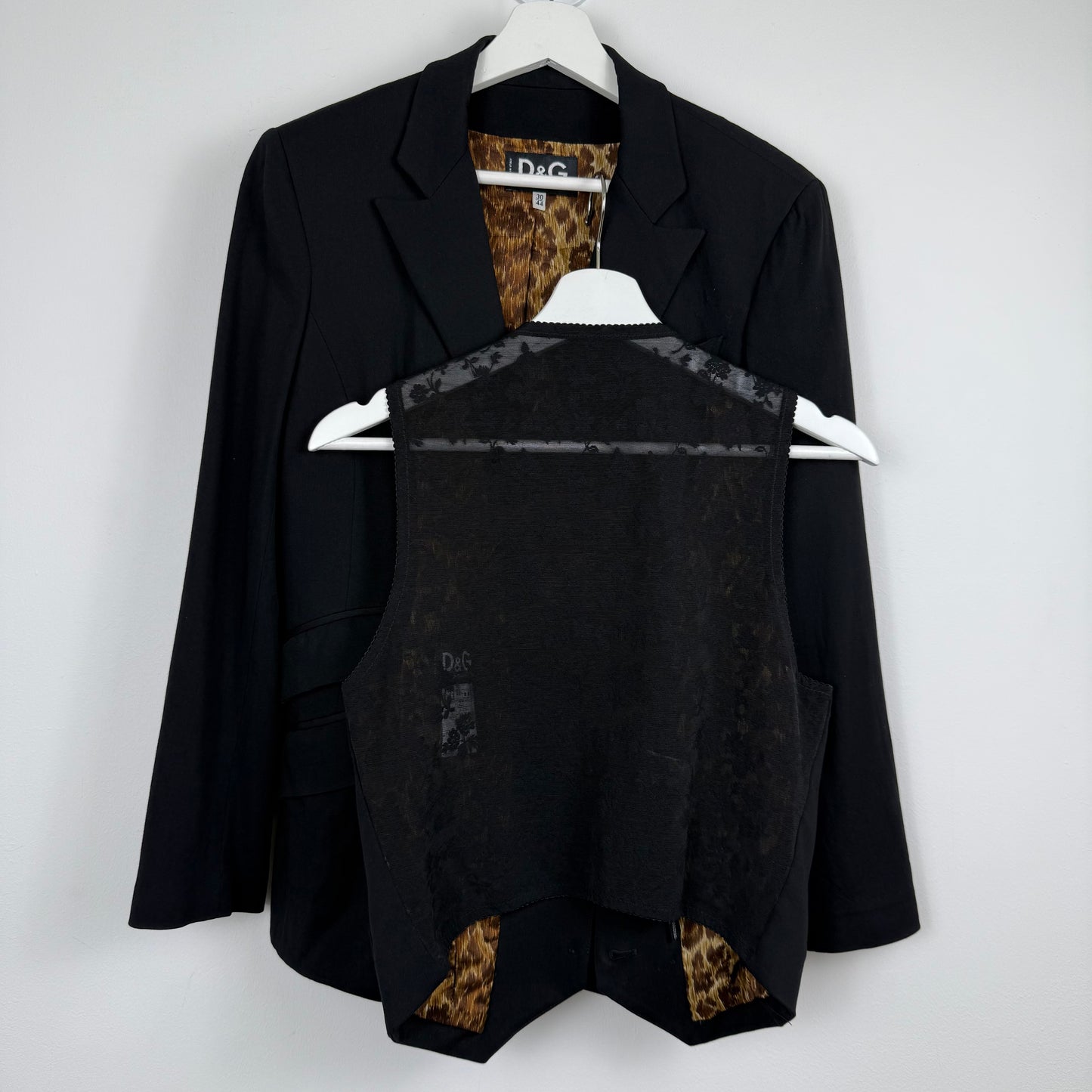 Dolce & Gabbana Leopard Lining Blazer & Lace Back Vest Set