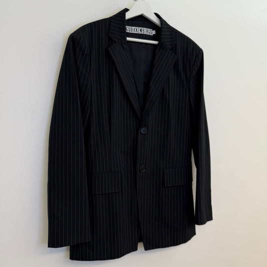 Bikkembergs 2-pieces suit, black with white chalkstripes